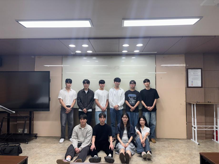 25학년도 학생회 단체사진